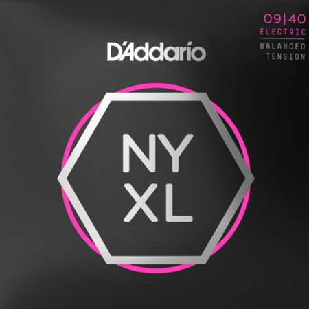 nyxl0940a.jpg