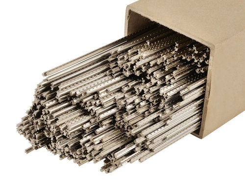 Go to product HOSCO 2,6mm M3 fretwire (18% nickel-silver, 50cm)